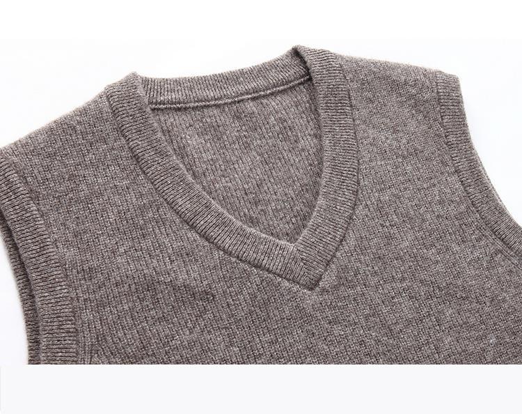 Lester - V-Neck Pure Cashmere Winter Sweater Vest - DarkAcademic